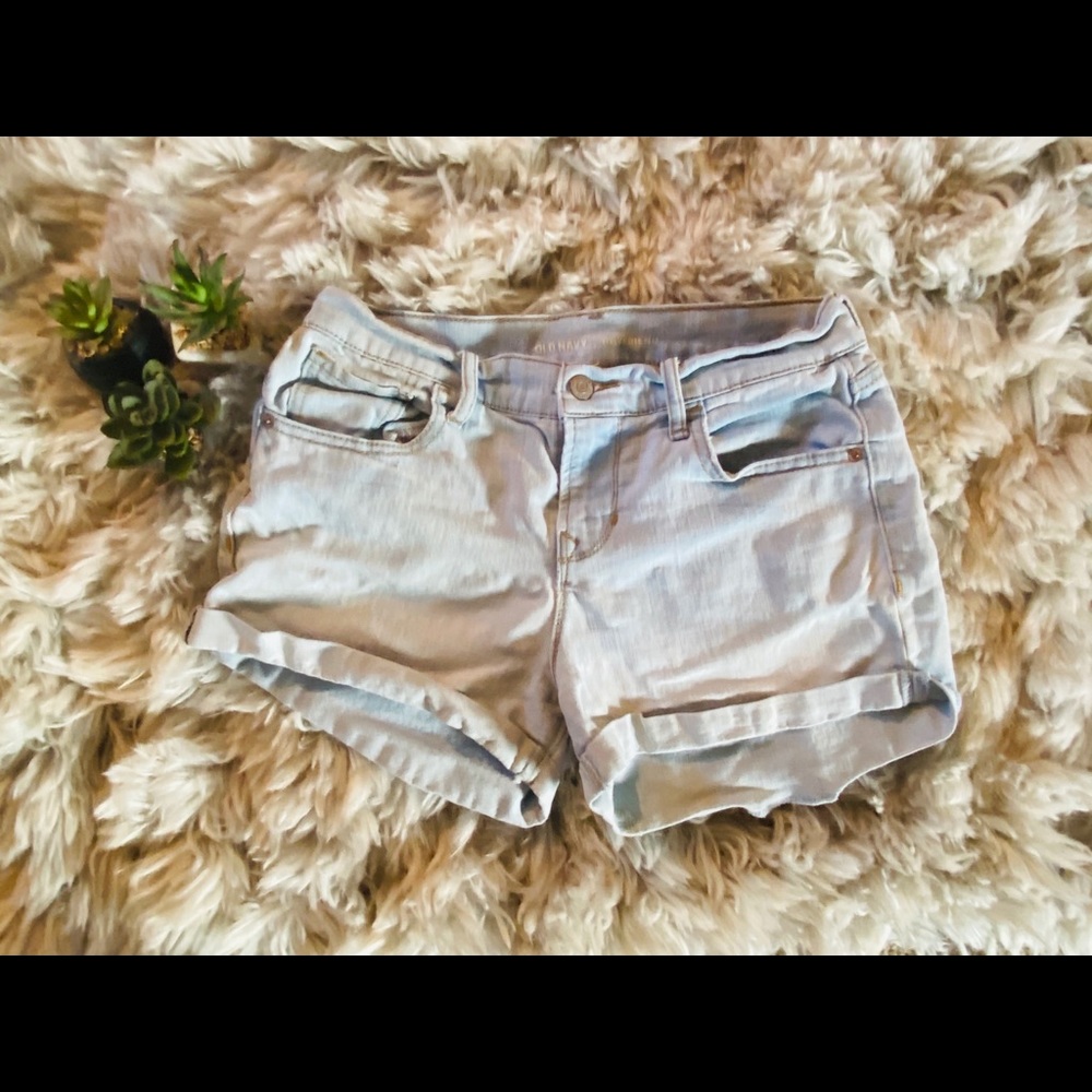 Baby blue denim shorts 🍓🌿